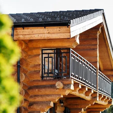 Modern Design Near Piste *
