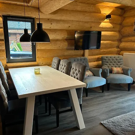 Modern Design Near Piste * Jenig