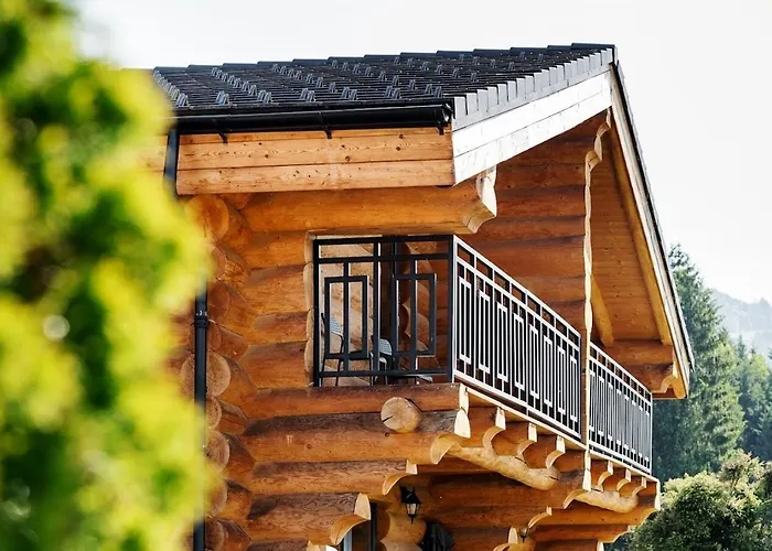 Modern Design Near Piste *