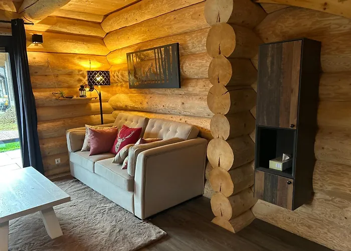 Modern Design Near Piste Apartment *